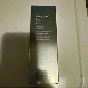 LIVING PROOF | phd triple detox shampoo